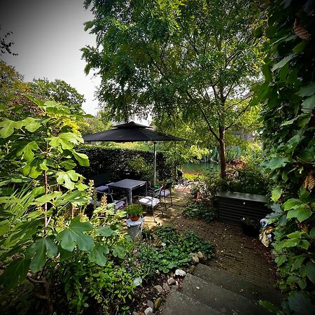 Arthouse Dordrecht Bed and Breakfast Εξωτερικό φωτογραφία