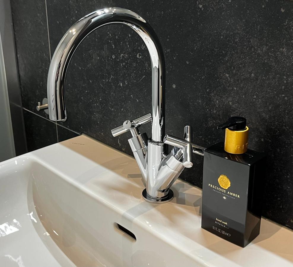 Arthouse Dordrecht Bed and Breakfast Εξωτερικό φωτογραφία